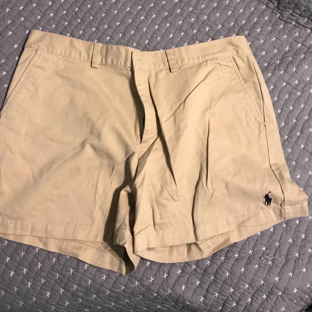 Women’s shorts size 12